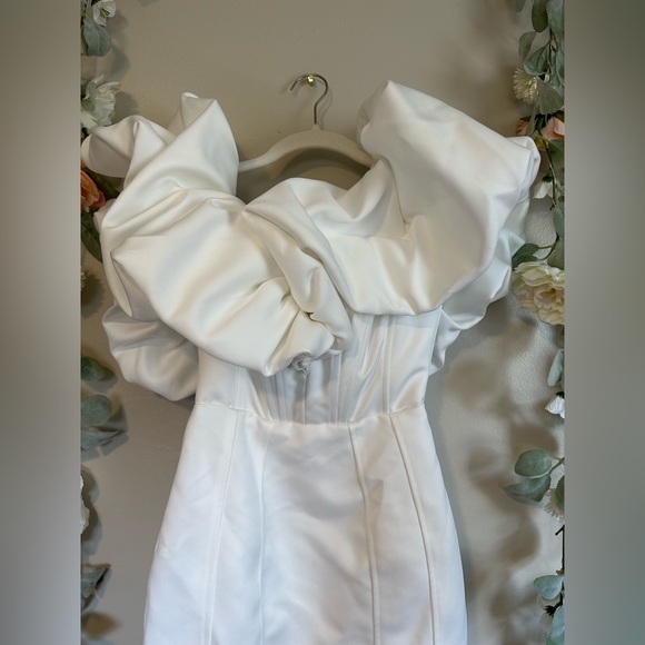Line and Dot Samara Dress - Picture 8 of 16